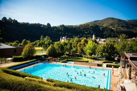 Camping Val de Saures Piscine municipale