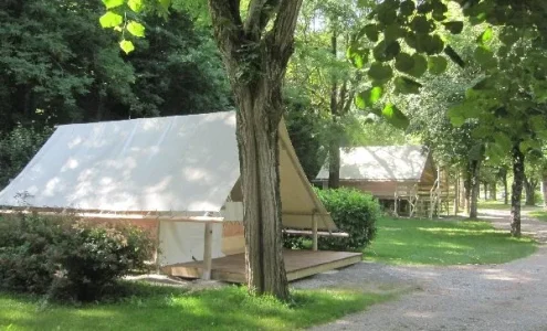 Tente Lodge Amazone au camping du val de saures