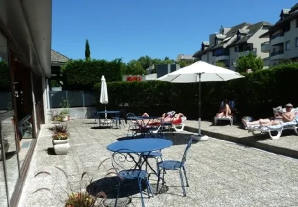 HOTEL - LE RELAIS DE LAGUIOLE - TERRASSE