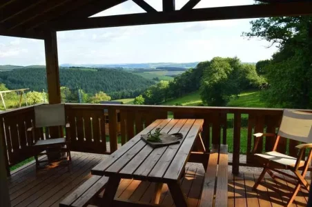 Jardin de chalets- Terrasse couverte