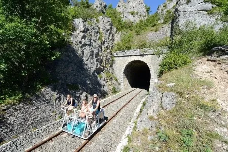 Vélorail du Larzac (groupes)