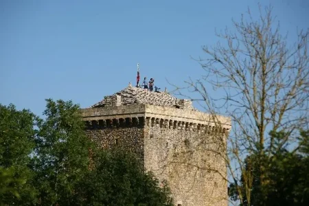 TOUR DU VIALA DU PAS DE JAUX