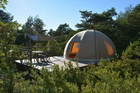 ECO-CAMPING DU LARZAC, Dôme