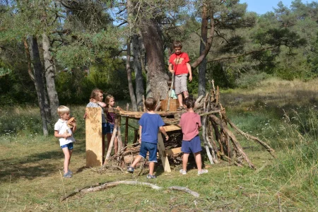 ECO-CAMPING DU LARZAC, Aire de jeux