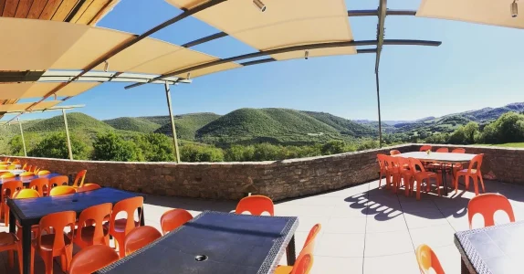 Le Hameau de Moulès: terrasse nouvelle salle à manger