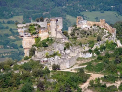 Château de Peyrelade (groupes)