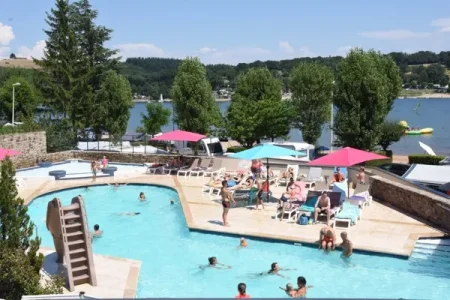 Vue piscine lac