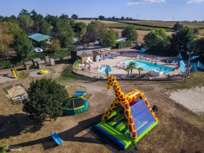 Espace Piscine et Jeux Camping du Lac de Bonnefon