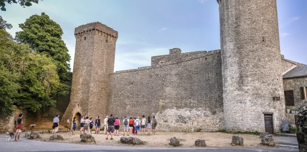 Cité Templière de la Couvertoirade (groupes)