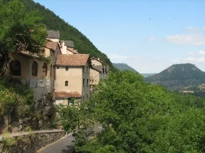 le gîte, vue sur la vallée du Tarn