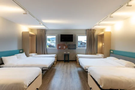 Ibis Budget Millau Viaduc (groupes)