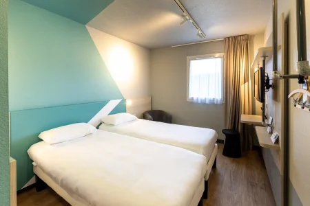 Ibis Budget Millau Viaduc (groupes)