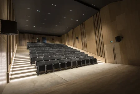 Auditorium du château de Bournazel