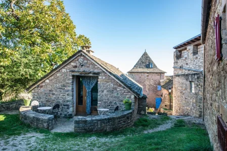 Gîte d'étape Le Larquinel (groupes) - Ferme de la Blaquière