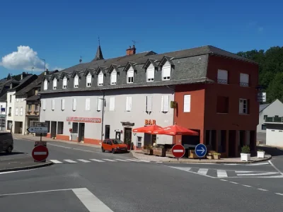 Hôtel Restaurant des Voyageurs (groupes) extérieur