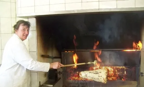 cuisson du gâteau à la broche