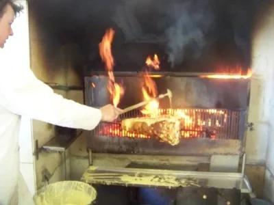 Fabrication du gateau à la broche