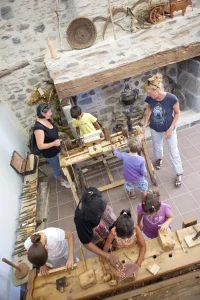 Atelier bois à Taussac